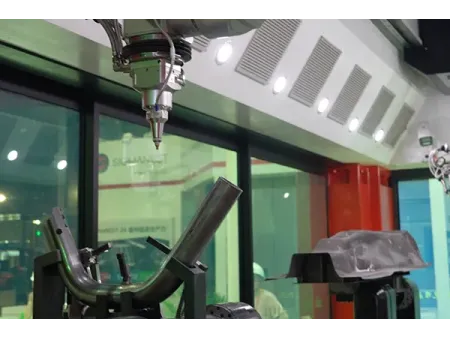 16축 이중 스테이션 3D 레이저 절단기